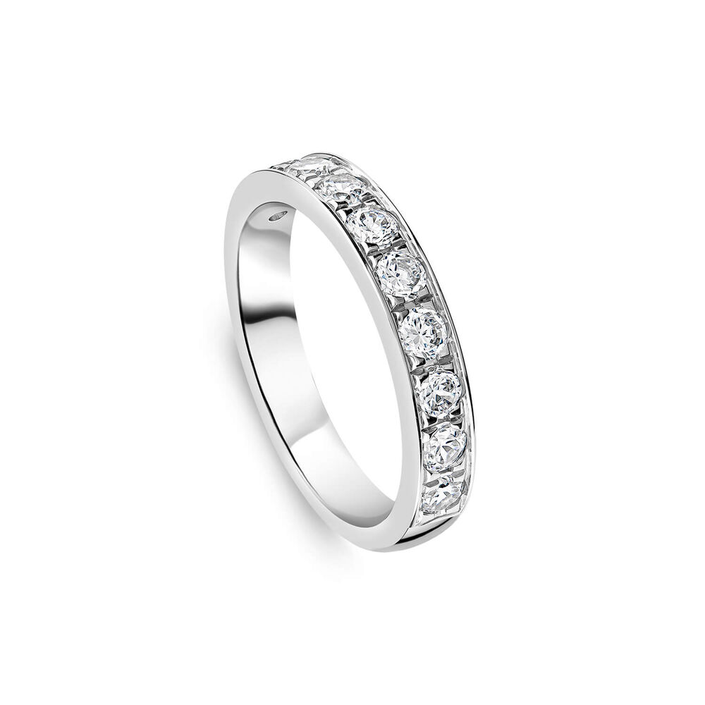 18ct White Gold 3.5mm 0.67ct Diamond Pave Set Wedding Ring image number 0