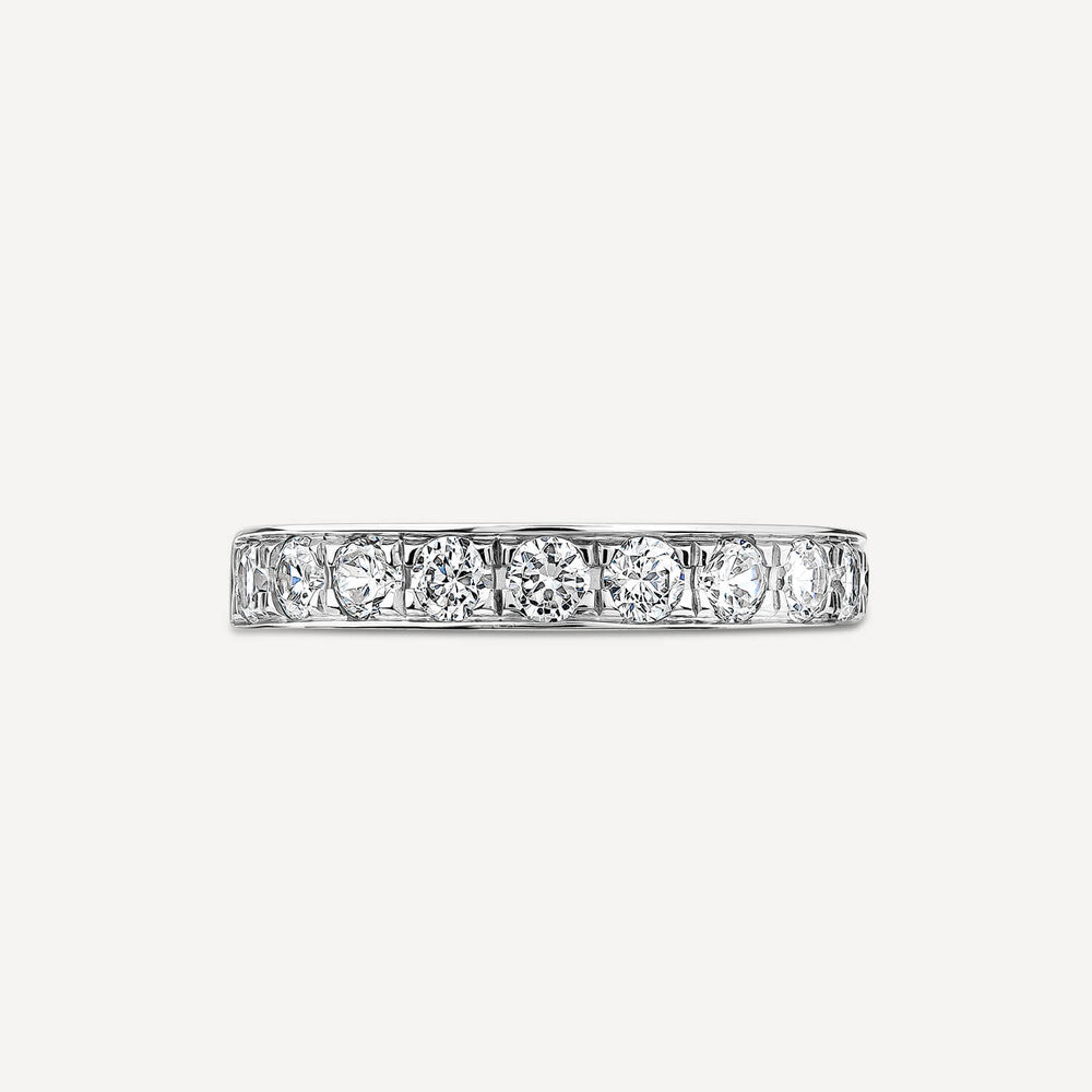 18ct White Gold 3.5mm 0.67ct Diamond Pave Set Wedding Ring image number 1