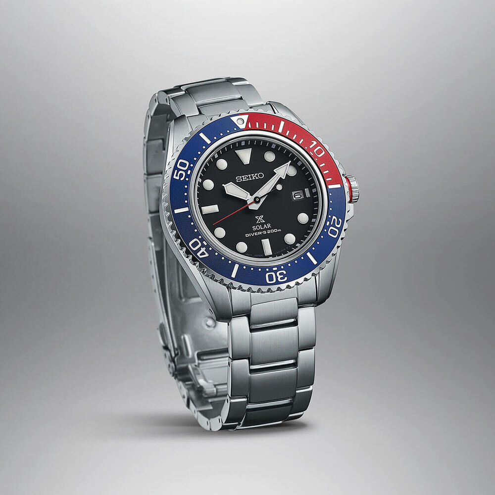 Seiko Prospex Divers 42.8mm Black Dial Blue & Red Bezel Bracelet Watch image number 2