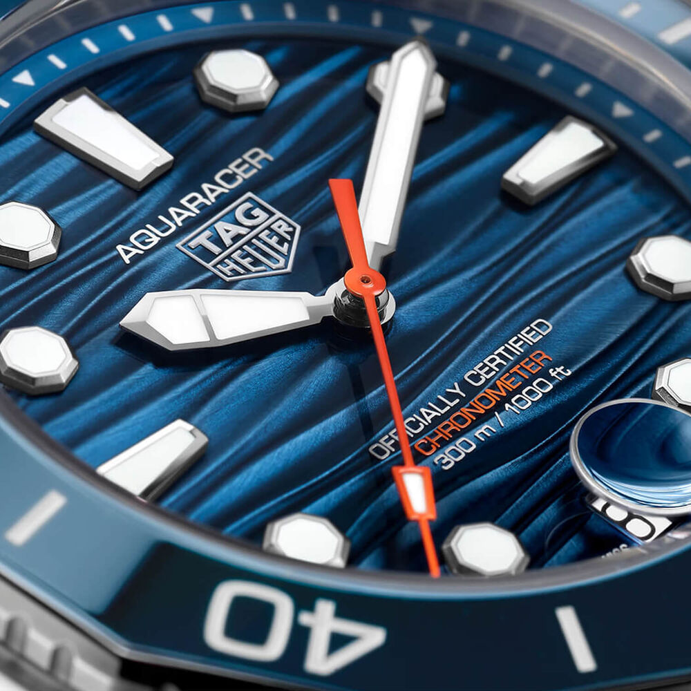 TAG Heuer Aquaracer Professional 300 42mm Blue Dial Steel Bracelet image number 2