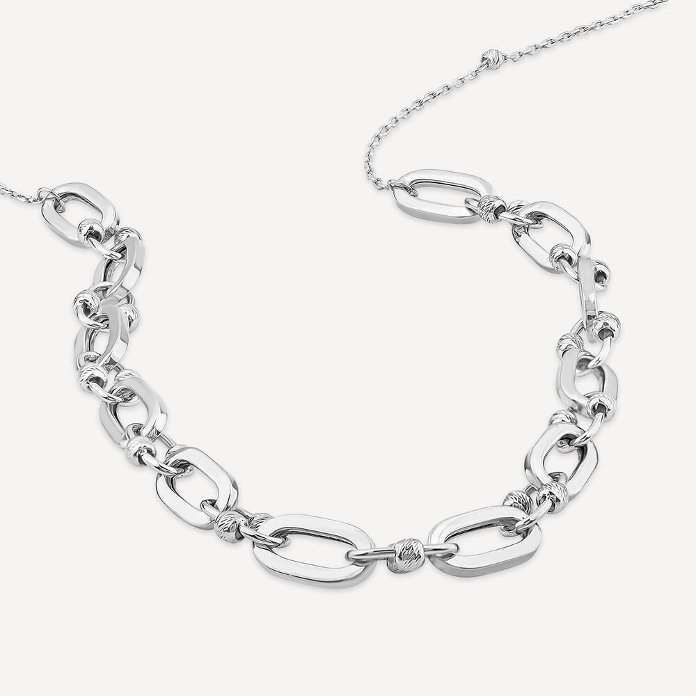 9ct White Gold Beads & Oval Link Necklet image number 3